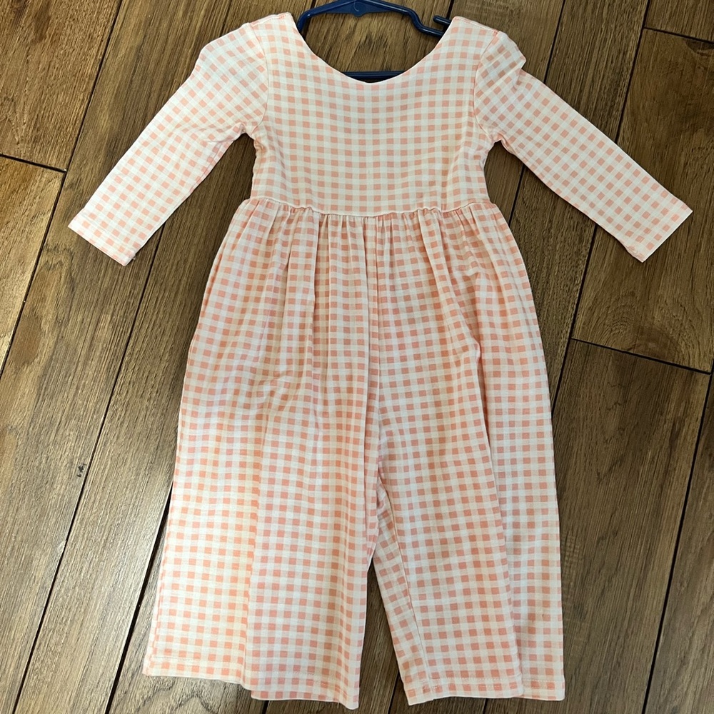 Sweet Honey Leggy romper NWT size 18 months. Always open for reasonable offers
